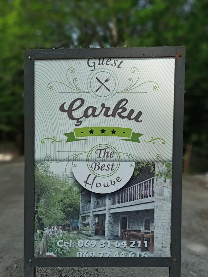 Bujtina Carku Hotel Тет Екстериор снимка